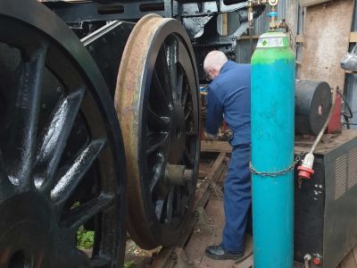 Barry Bradford wheel cleaning - first working day