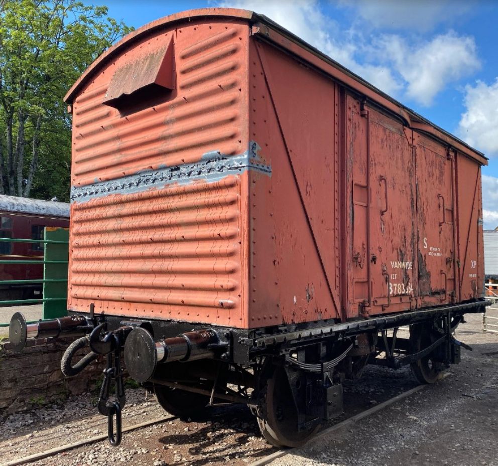 Vanwide restoration begins - underframe treated and painted