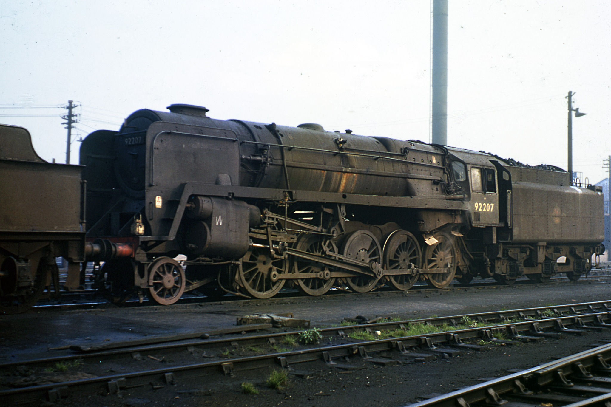 BR Standard Class 9F 2-10-0 No. 92207 at Woodham Brothers …