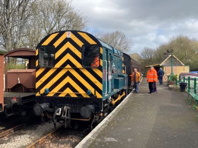 08769 Readies for Departure