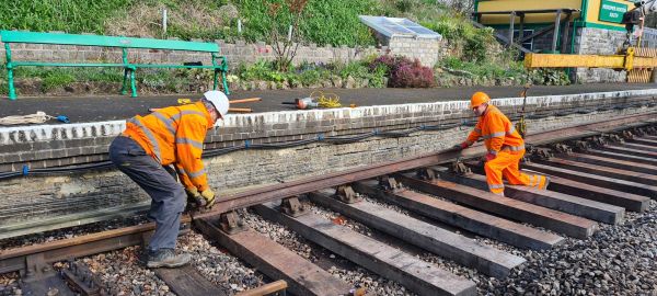 Up platform work - replacement rail being lowered into position - 11th April 2021