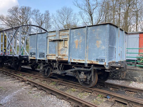 Ex SNCF 16 ton mineral wagon